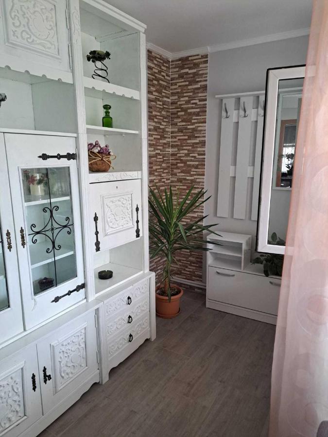 Muzicii 11 - Cozy Seaside Apartments Năvodari Екстериор снимка